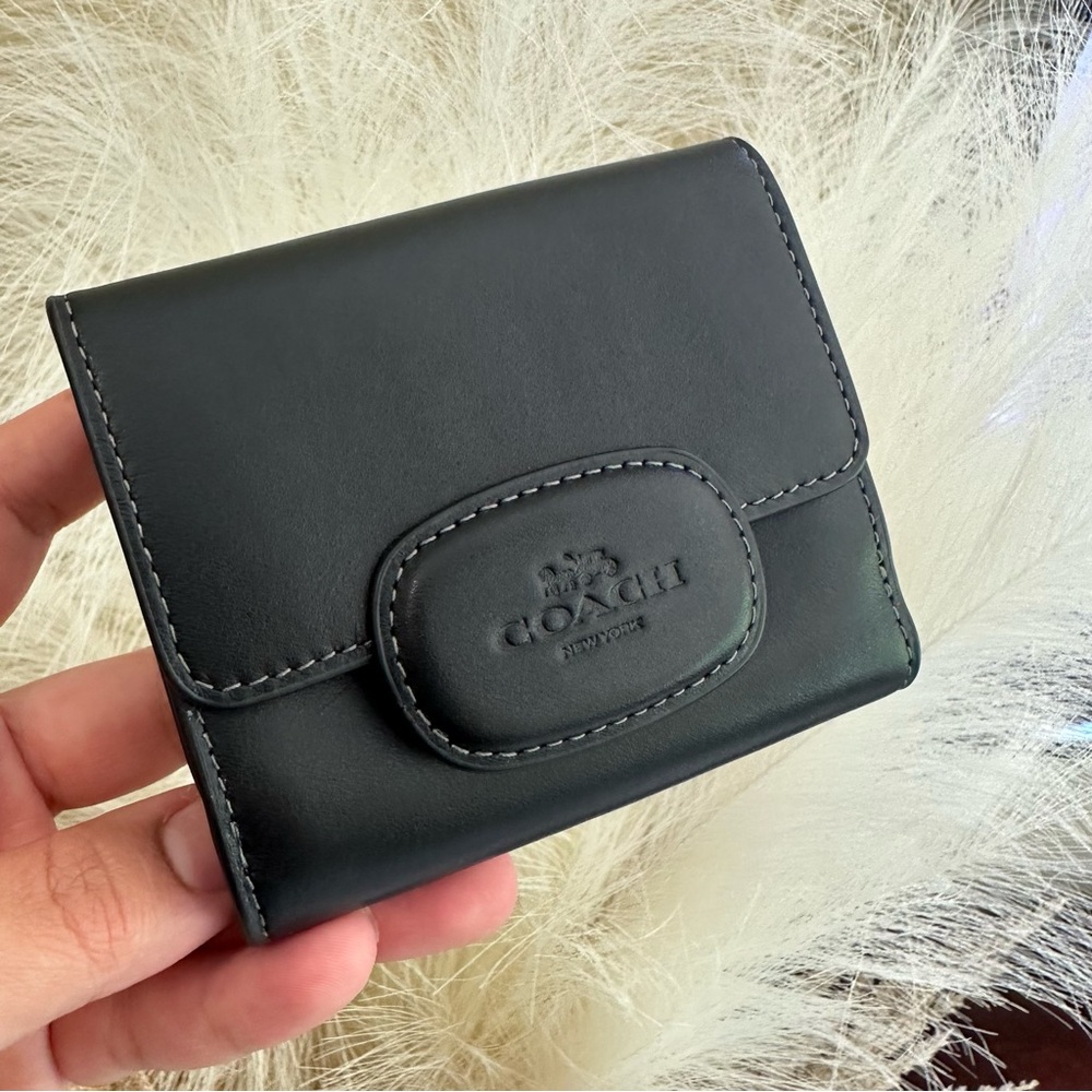 Coach Eliza Small Wallet